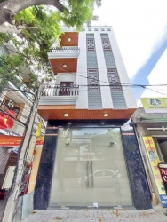 Bán nhà 4 tầng 4 mê, Full Nội Thất, Vị trí đắc địa sát Đường Hoàng Diệu, khu kinh doanh sầm uất tại Quảng Nam