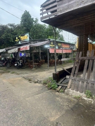 o không sợ lụt, dân cư đông đúc. đi bộ ra chợ, tại Quảng Nam