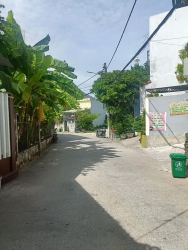 Bán Đất Tặng Nhà C4 Giá Rẻ Vừa Có Sân Để Ô Tô Mà Không Phải Ở Nhà Kiệt tại Quảng Nam