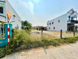 Chị gái cần bán lô đất ven Hội An - Mặt tiền Đường Nguyễn Bỉnh Khiêm tại Quảng Nam