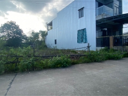 Chinh chu ban lo lo dat Truc Chinh Dai Hiep Doi dien ubnd di vao 800m Duong rong 7m 2 o to luot tại Quảng Nam