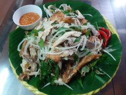 Nhà đẹp hẻm xe hơi tại Quảng Nam