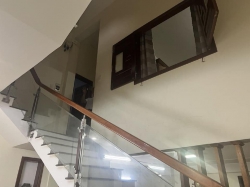 Nhà 3 tầng gần 70m2 ngay Hầm Chui Điện Biên Phủ - Nhà đẹp gần đường lớn - 2 mặt kiệt thông thoáng tại Quảng Nam