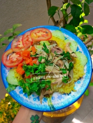 Ba e triển món cơm gà Tam Kỳ độc quyền tại Quảng Nam