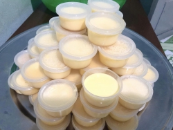 Còn 5 set bánh flan và 50 bịch kem đậu nữa thoaii tại Quảng Nam