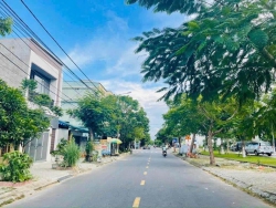 Nắm chủ lô đất đường Hoàng Đình Ái trục đường 7m5 thông dài đối diện chung cư Hoà Xuân tại Quảng Nam