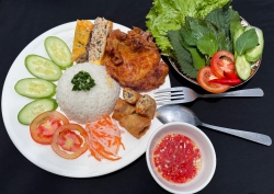 Bán nhà phố mới xây, nội thất cao cấp tại khu vực trung tâm tại Quảng Nam