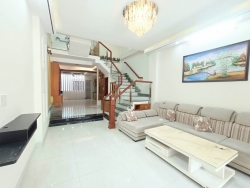 Chính Chủ Cần Bán 3 Tầng Mặt Tiền Hải Châu, Hoà Cường Nam tại Quảng Nam