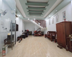 n đất tặng nhà Đường 7.5m lề 4m tại Quảng Nam
