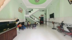 Chủ Nhà Cần Tiền Gấp, Bán Nhà 3 Tầng 4 Phòng Ngủ tại Quảng Nam