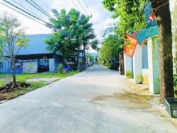 n gấp đất ở thôn Phú Sơn Hòa Khương gần cầu QUẢNG ĐÀ tại Quảng Nam