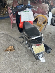Chị gái gặp tai nạn xe máy ở Nghĩa Trang Điện Thắng tại Quảng Nam