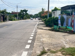 Một siêu phẩm mặt tiền quốc lộ 1a Bình Phục cách ngã tư Cây Cốc 300m tại Quảng Nam