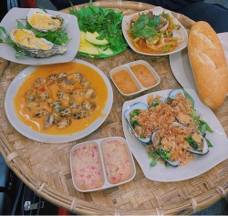 Đến quán của tôi thưởng thức ốc, khách hàng thân mến.. Đảm bảo ngon và rẻ.. Mọi người hãy ghé qua thử nhé tại Quảng Nam