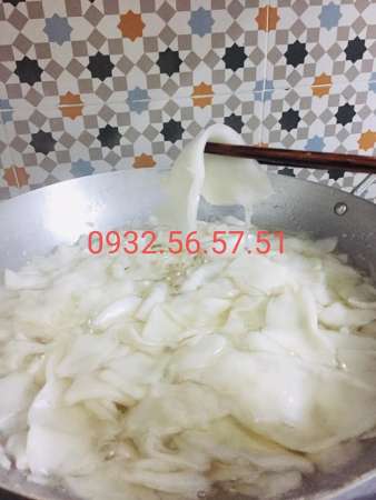 Mứt dừa non dẻo Cô Chín...! Ăn là ghiền ! tại Quảng Nam