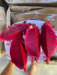 Gấp gấp gấp mai nhà c e có việc mà lỡ dề nhìu hàg c nhờ bán giùm mấy thùng thanh long đỏ cồ trái to giá siêu rẻ tại Quảng Nam
