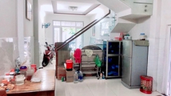GẤP BÁN NHÀ MẶT TIỀN TÔ HIẾN THÀNH, 2 TẦNG 2 MÊ, 3 PHÒNG NGỦ, 3 NHÀ VỆ SINH, GIÁ 9.X tỷ tại Quảng Nam
