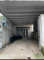 Bán đất tặng nhà kho đường Lỗ Giáng 4 gần trường học tại Quảng Nam