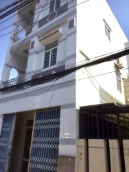 Bán nhà 3 tầng 2 mặt kiệt ôtô 5m tại Quảng Nam
