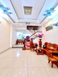 n nhà 3 tầng mặt tiền đường 7m5 Nguyễn Xí - Hòa Minh - Liên Chiểu tại Quảng Nam
