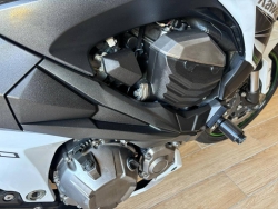 Kawasaki Z800 màu trắng zin cực hiếm date 2015 dky 2022 tại Quảng Nam