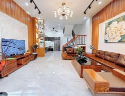 Nhà 4 Tầng 4 Mê Full Nội Thất Cao Cấp kiệt ô tô tại Quảng Nam