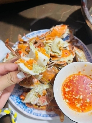 GHE LEN DUOC IT GHE 3 CHAM BAN ZA RE CHO KHACH AN HI GHE TO tại Quảng Nam