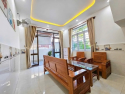 Bán nhà 2 tầng kiệt Mẹ Nhu Sát Trần Cao Vân tại Quảng Nam