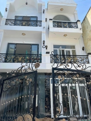 Bán nhà phường Nguyễn Văn Cừ cách biển vài bước chân tại Quảng Nam