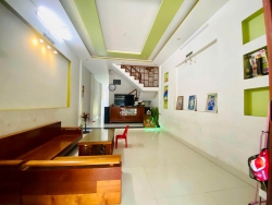 Siêu phẩm nhà 2 tầng - Nguyễn Hữu Hào - Khu Nam Việt Á - Gần sông mát mẻ - Vừa ở vừa kinh doanh tại Quảng Nam