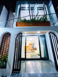 Chính chủ cần bán nhà 2 tầng kiệt ô tô tại Quảng Nam
