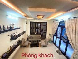 Nhà 3 tầng diện tích 4.5m x 13.5m (65m), full 3 phòng ngủ, 3 toilet tại Quảng Nam