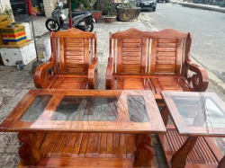 Bộ salon gỗ lim hàng đặt đóng đã phun PU mới tại Quảng Nam