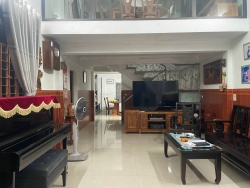 Kẹt tiền cần bán nhanh nhà 3 tầng đường bê tông 4,5m Trương Chí Cương, Hoà Cường Nam, Hải Châu, Đà Nẵng tại Quảng Nam