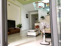 Bán nhà 2 tầng mặt tiền Đa Mặn, gần Bùi Tá Hán, giá 5,2 tỷ đồng tại Quảng Nam