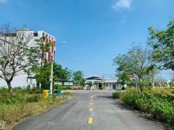 n lô đất cạnh ĐH FPT, diện tích 171.5m2, ngang 7m, đường 7.5m tại Quảng Nam