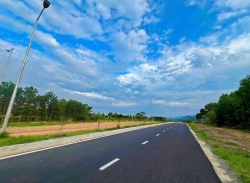 Cần bán đất diện tích 500m2 có 400m2 đất ở sát vành đai tại Quảng Nam