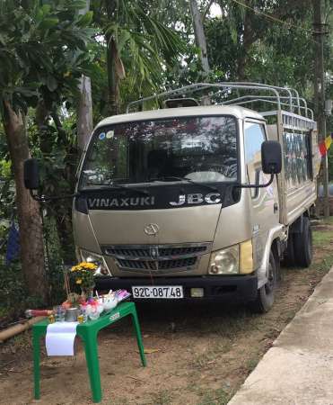 xe mua về chạy ít hàng quá nên cần bán, xe tải thùng vinaxuki đời 2007 . tại Quảng Nam