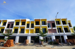 Cắt lỗ sâu nhà 3 Tầng Nam Hội An city View sông mát mẻ tại Quảng Nam