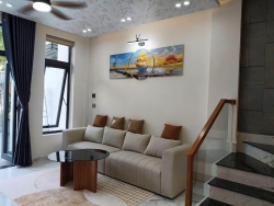 Nhà 3 tầng cho bán tại trước Hoa Phu, trước trung tâm công cộng quận Liên Chiểu, gần khu vực E Kim Long tại Quảng Nam