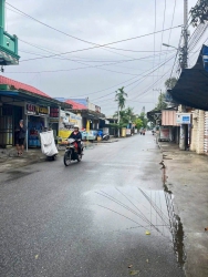n lô Mặt tiền Bình Kỳ, gần chợ gần trường, vừa ở vừa kinh doanh tại Quảng Nam
