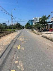 t ngã tư Nguyễn Quang Lâm - Đường 7.5m lề 4m - Diện tích tại Quảng Nam