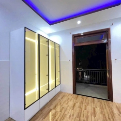 Siêu phẩm nhà 3 tầng khu dân trí cao, nhiều tiện ích, view xung quanh tuyệt vời tại Quảng Nam
