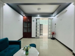 Chào bán nhà mới 3 tầng, ngay trung tâm phố tại Quảng Nam