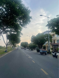 Bán đất đường Thăng Long - Hải Châu - Diện tích 150m2 ngang 7m5 - hướng đông nam, giá 13 tỷ thương lượng tại Quảng Nam
