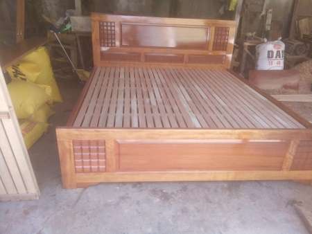 giường ngủ gỗ xoan đào,1m6 liên hệ để được giá rẻ nhé . tại Quảng Nam