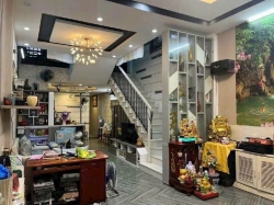 Cần bán nhà 2 tầng ngay trung tâm Bến xe Đà Nẵng tại Quảng Nam