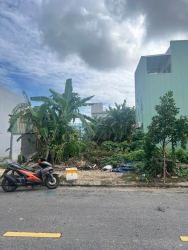 n lô đất Nguyễn Quang Lâm - Hoà Xuân, đường 7m5 kẹp cống lô góc tại Quảng Nam