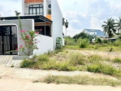 Bán lô đất mặt tiền trục chính đường 7m5 tại Quảng Nam