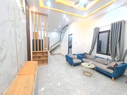 Nhà mới đón Tết - Tặng nội thất - Ngay phố Lê Duẩn - Vài bước ra đường - Kiệt thông tứ tung - 60m² tại Quảng Nam